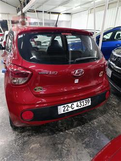 هیوندای i10